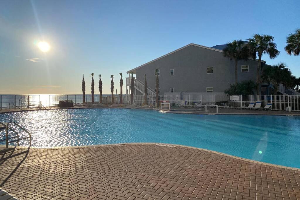 Happy Ours 2200 Sq Ft Corner Beachfront Sleeps 12 Panama City Beach Eksteriør billede